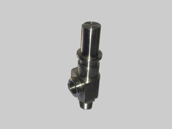 Válvula seguridad con capuchón Acero inoxidable